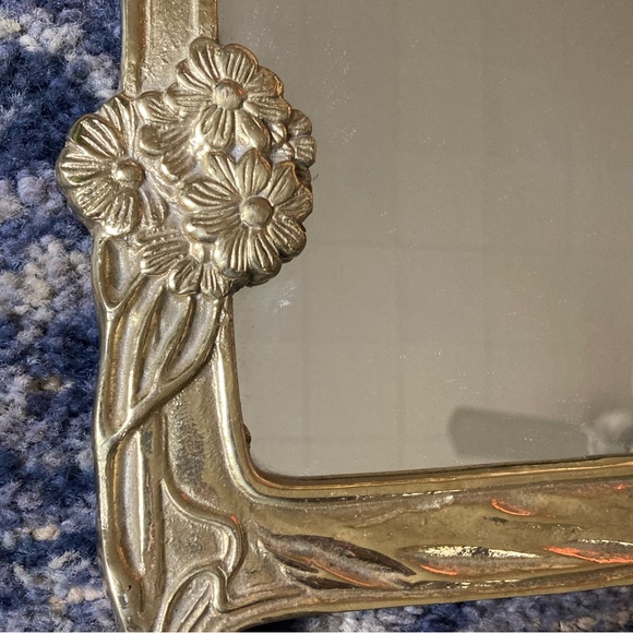 Art Nouveau Brass Mirror "Lady by the Lake” - Picture 3 of 10